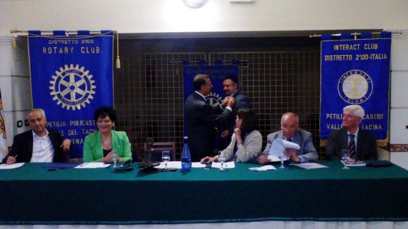 AMICIZIA E SOLIDARIETA’ INTERCLUB ROTARY 2100 “Valle del Tacina”