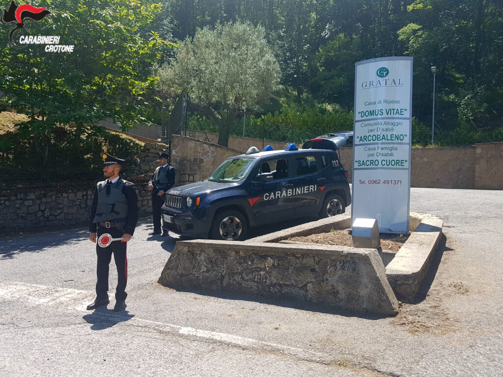 Rimasti feriti due Militari in una protesta scoppiata nella Casa Famiglia di Cotronei