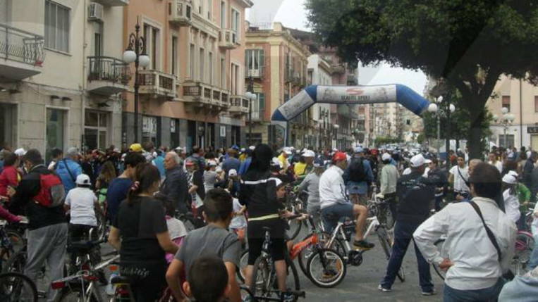 Anche Crotone partecipa al “Biciincittà”. Previsti appuntamenti su due ruote in tutta Italia