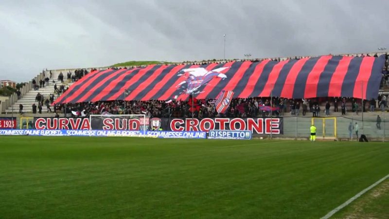 Al via il campionato di serie B del Crotone