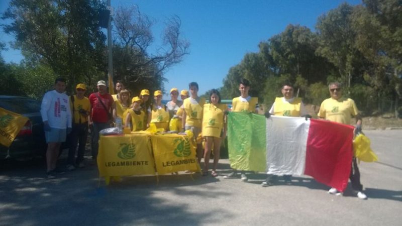 Legambiente di Petilia “si sporca le mani” nel giorno della festa della Repubblica