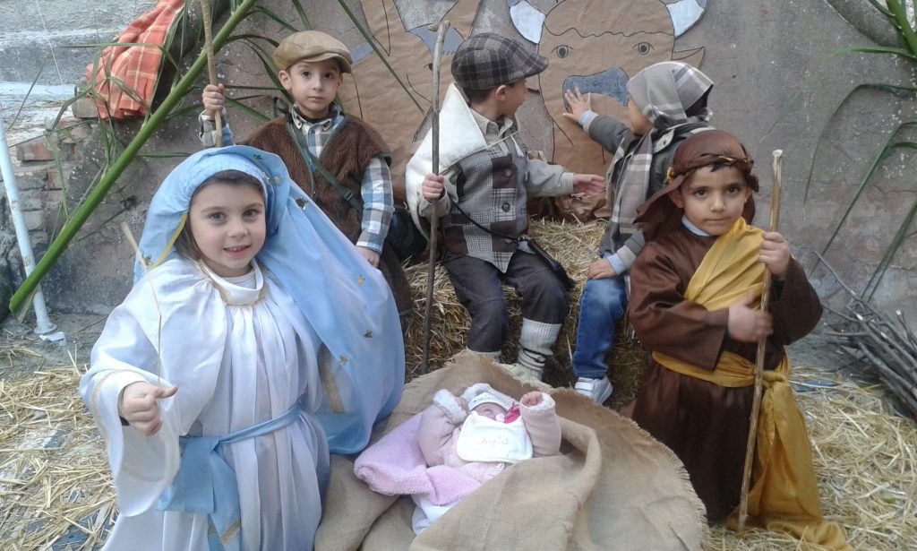 Il presepe vivente dei bambini della Walt Disney di Petilia
  