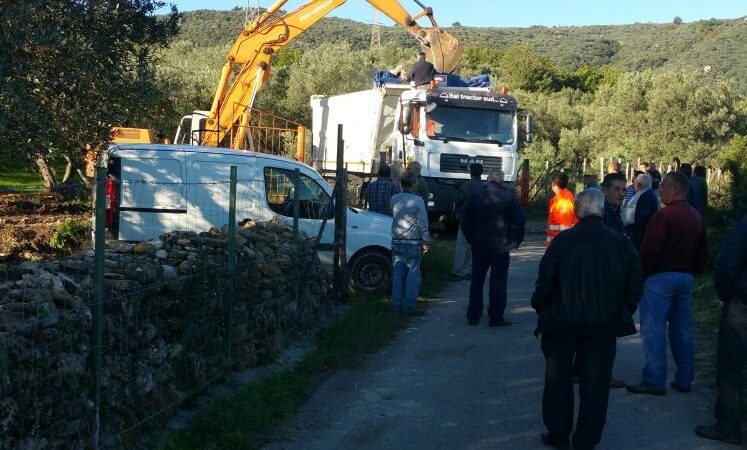 Protesta pacifica degli allevatori del Marchesato per chiusura totale dell’acqua