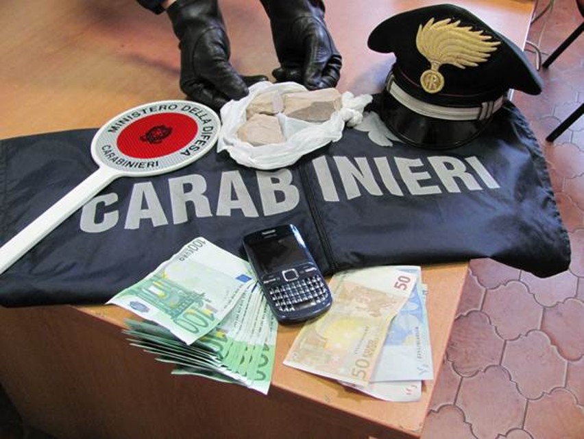 Sequestrata una raffineria di eroina a Crotone