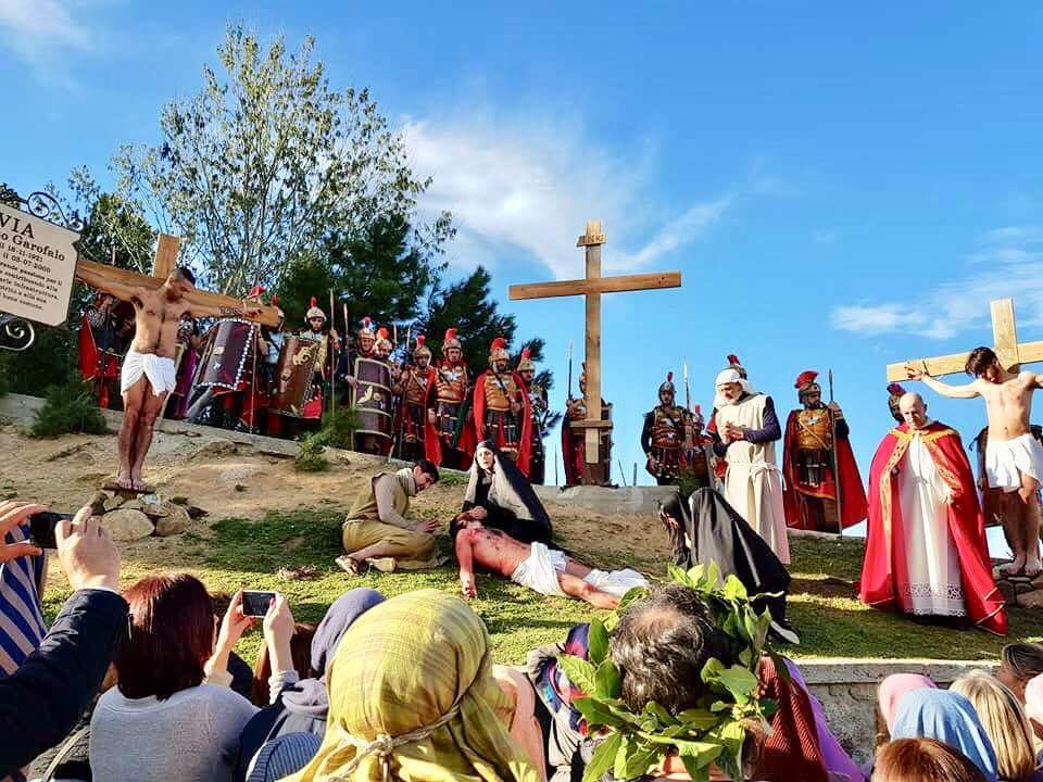 Via Crucis a Pagliarelle, devozione e rappresentazione