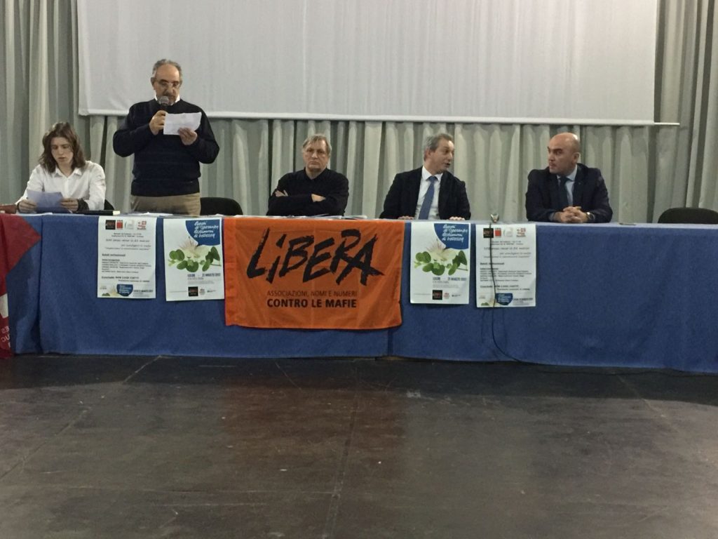 Don Ciotti a Crotone per i 100 passi verso il 21 marzo