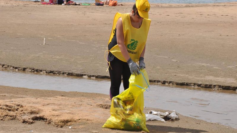 Diverse località di mare ripulite dai volontari di Legambiente