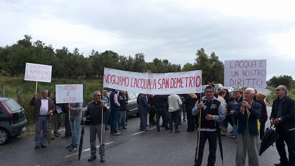 Sospesa la protesta dei residenti in località San Demetrio