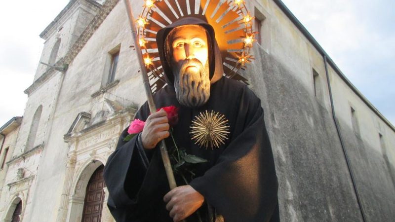 Per la prima volta nella storia la statua di San Francesco al santuario della Santa Spina