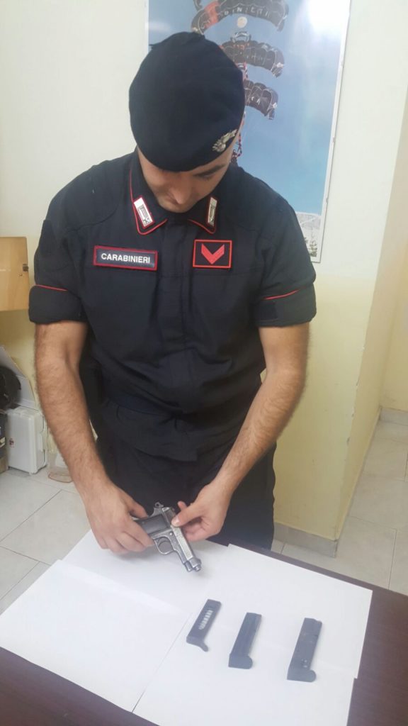 Perquisizioni ed arresti nel crotonese