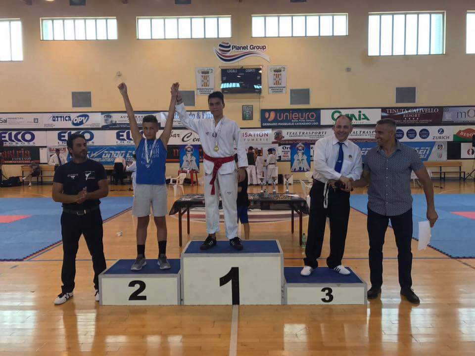 Taekwondo Petilia: pioggia di medaglie per i suoi allievi
  
