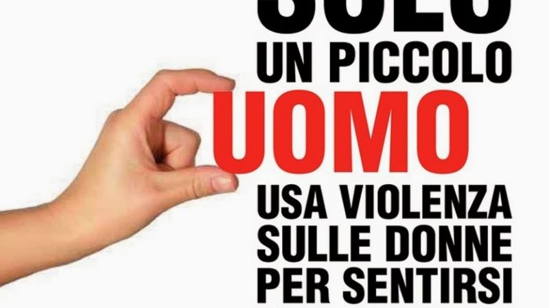 Denuncia il compagno per maltrattamenti nel giorno contro la violenza sulle donne