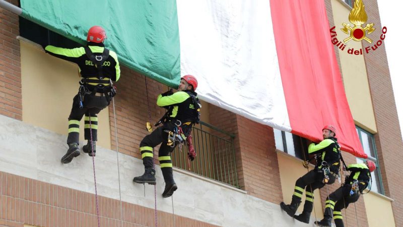 Celebrazione Santa Barbara al Comando Provinciale Vigili del Fuoco