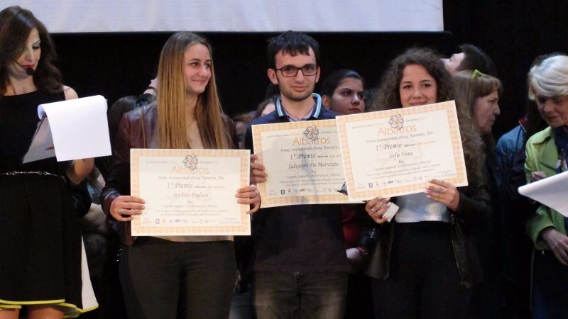Primo posto del Premio Albatros per i liceali del Satriani