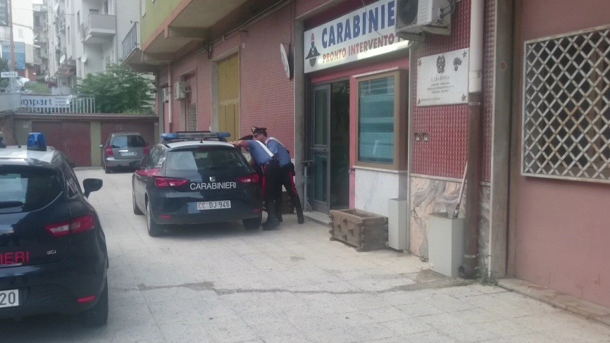 Arresto e denuncia da parte della Compagnia dei Carabinieri di Petilia
  