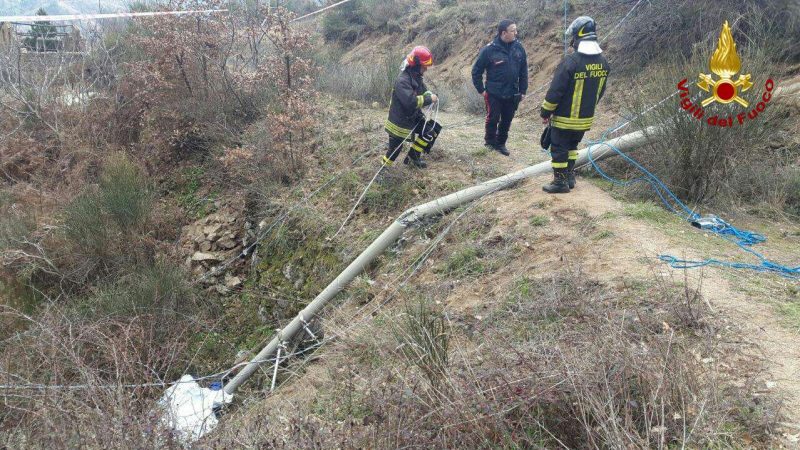 Morto operaio per caduta di un palo Enel