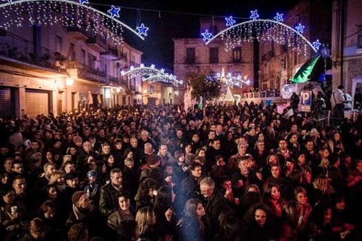 Gli Hantura in concerto a Petilia per il Capodanno in piazza