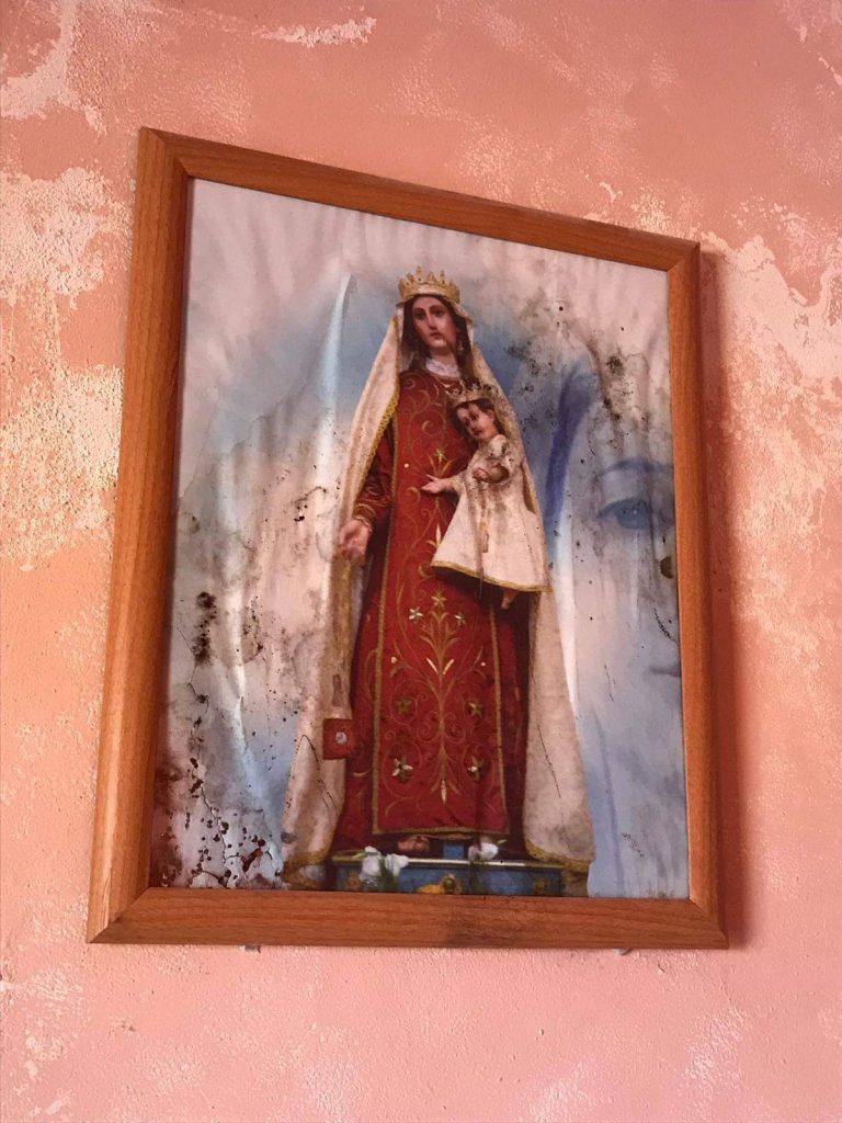 Quadro della Madonna a Pagliarelle, l’Amministrazione: Non si abusi della credulità popolare!
