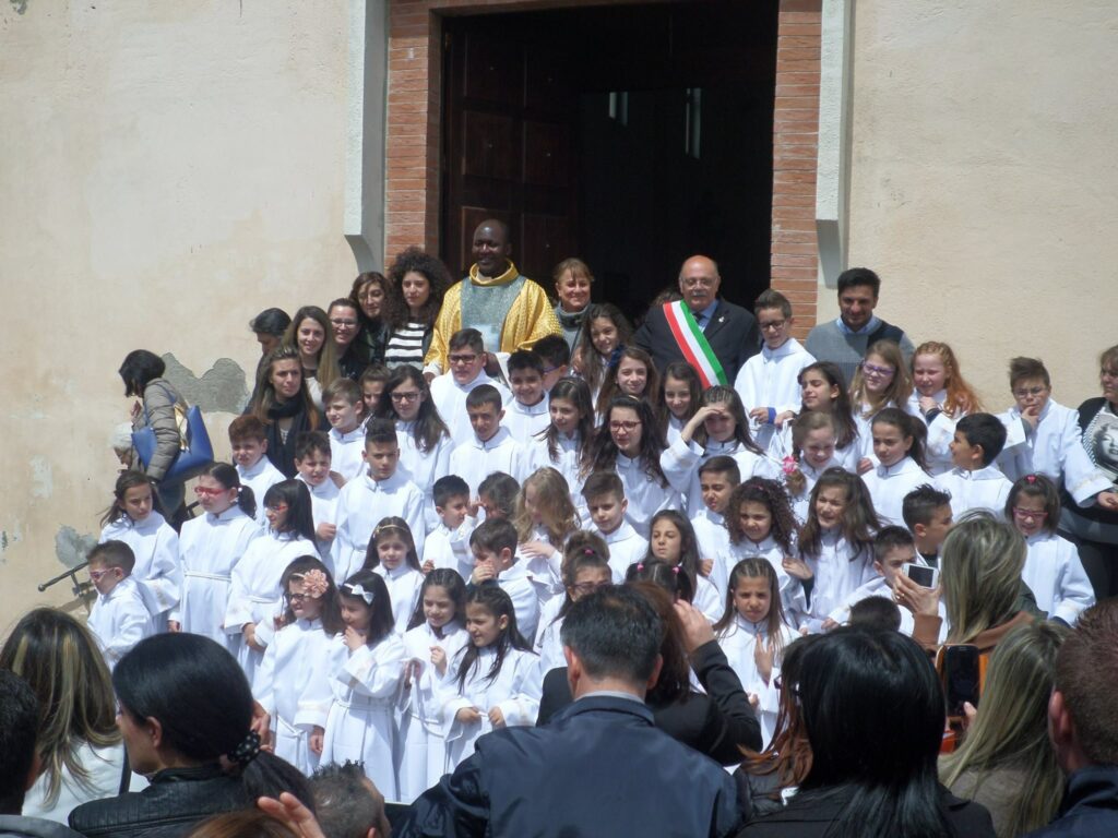 La comunità di Pagliarelle ringrazia il sindaco