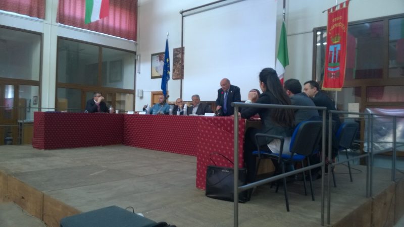 Il Consiglio Comunale Congiunto chiede un incontro ad Oliverio