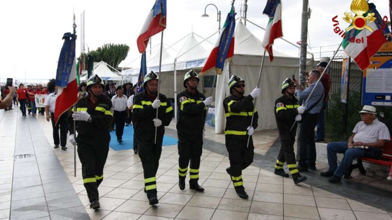 Raduno Regionale Associazione Nazionale Vigili del Fuoco a Crotone