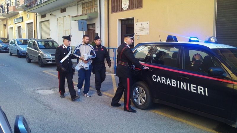 Cutro: chiese il pizzo ad un imprenditore, arrestato