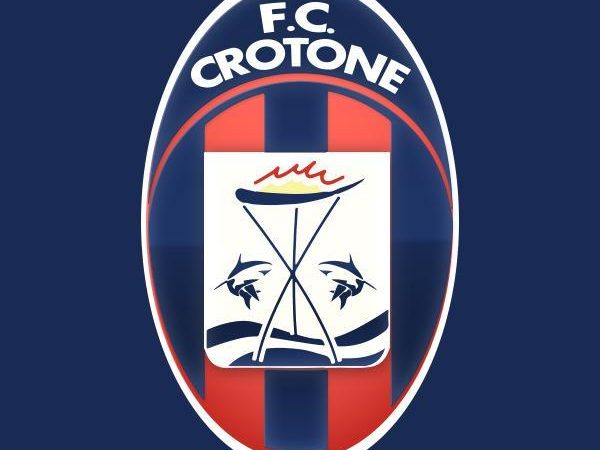 Il Crotone pareggia ad Avellino e sogna la prossima Pasqua in serie A