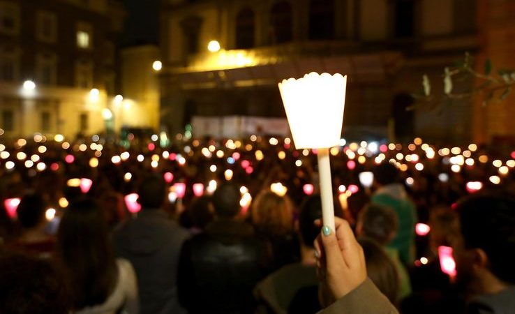 Insieme per ricordare Antonella. Domani 12 marzo una fiaccolata a Cirò Marina