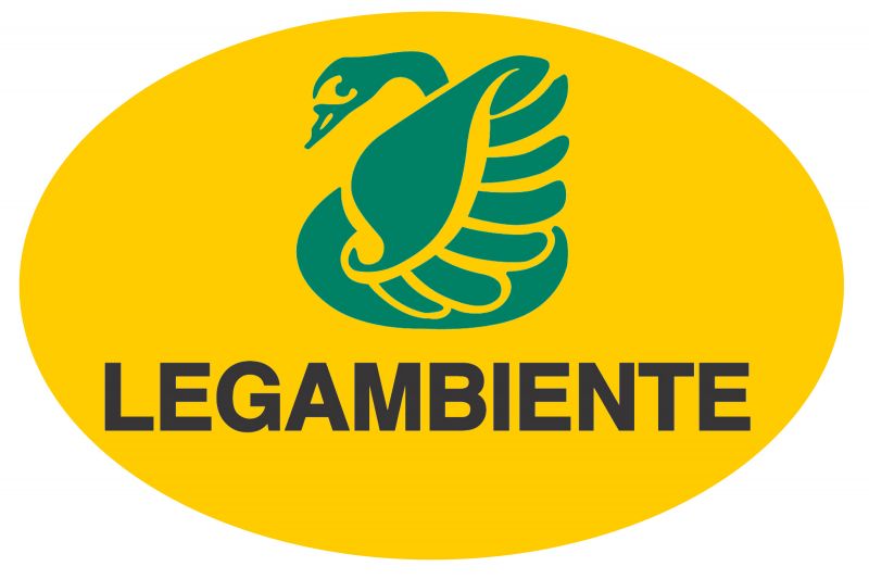 Regione Calabria: completato l’iter per lo smaltimento dei rifiuti all’estero.
Legambiente Calabria ricorda di investire su impianti di compostaggio