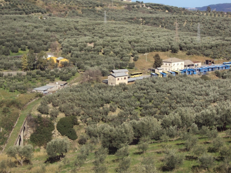 Ennesimo furto di gasolio per gli autobus di Cotronei