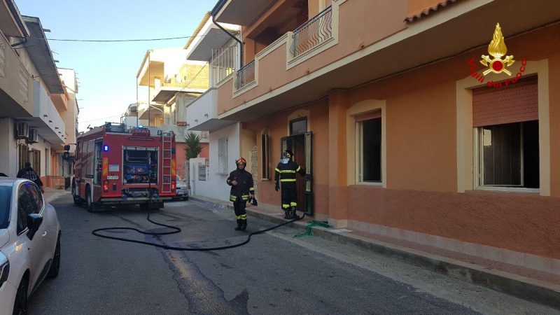 Incendio ad un appartamento di Isola Capo Rizzuto, si pensa ad un dolo