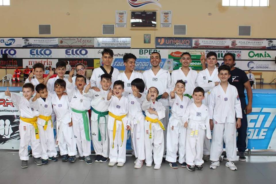 Ai Campionati nazionali tante medaglie per la palestra Taekwondo di Mario Lazzaro
  