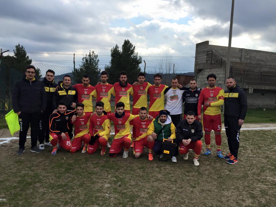 LA NUOVA PETILIA SUPERA IN TRASFERTA IL CALCIO STECCATO E CONQUISTA LA FINALE PLAY OFF