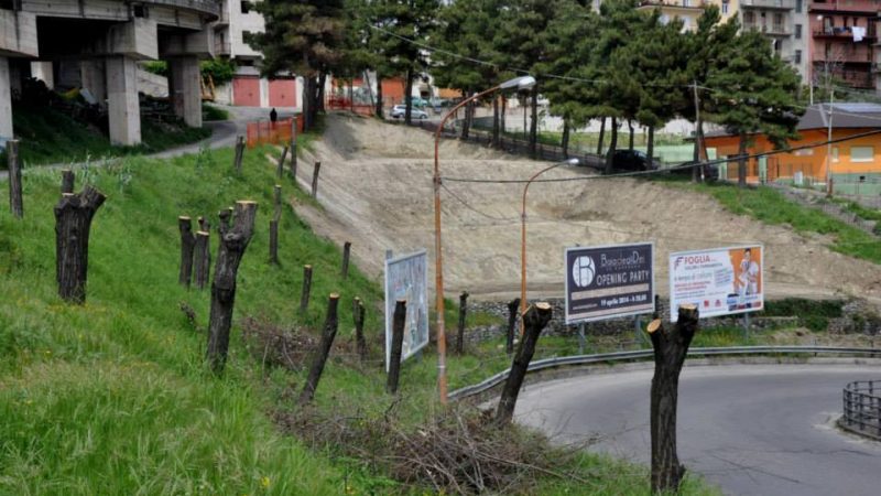 Petilia ha bisogno di un nuovo parco giochi/anfiteatro???