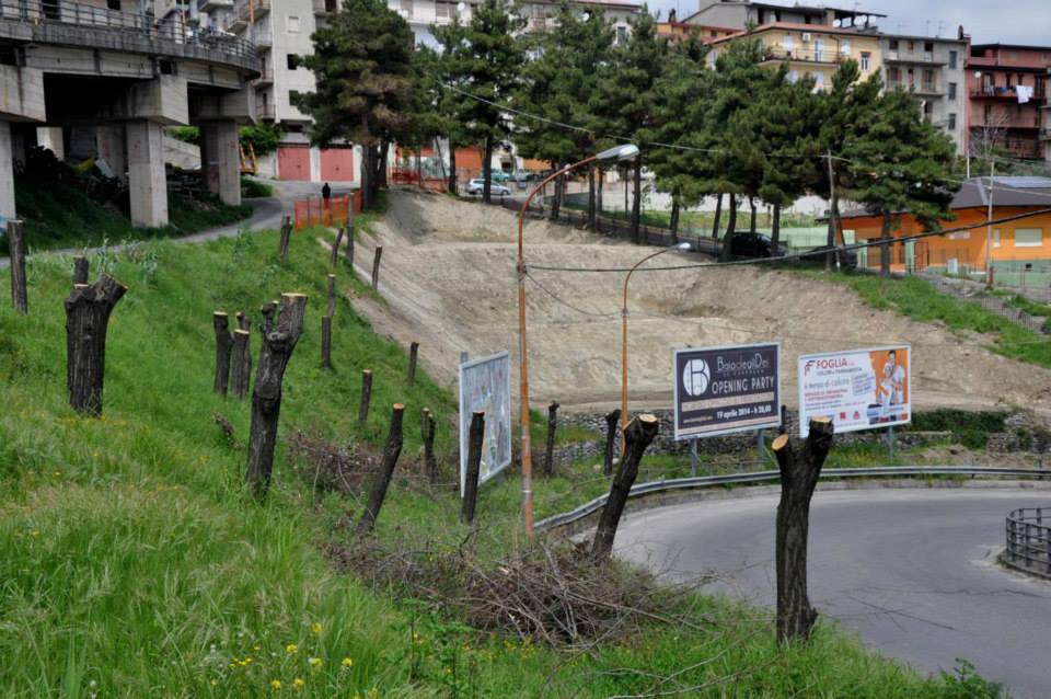 Petilia ha bisogno di un nuovo parco giochi/anfiteatro???