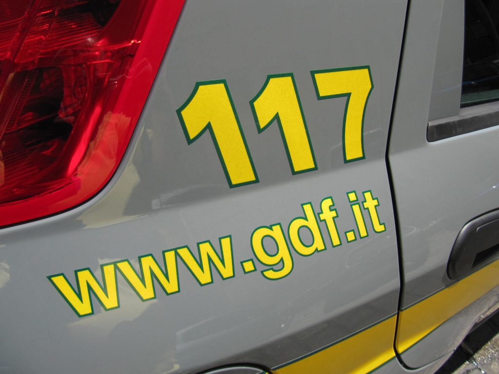 Guardia di Finanza confisca beni immobili di 350 mila euro alla famiglia Comberiati