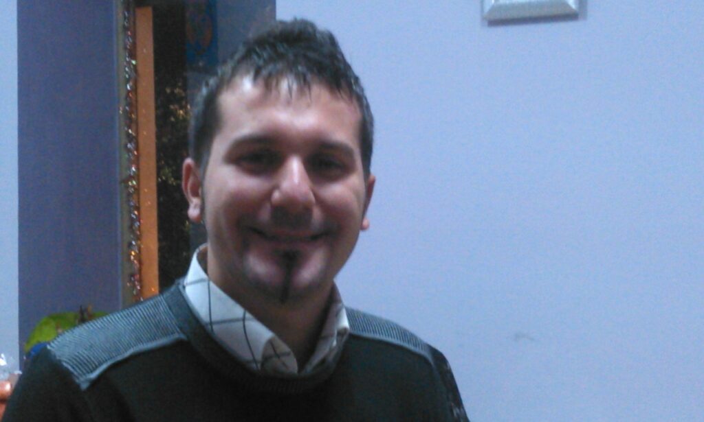 Un tempestivo intervento salva la vita ad un giocatore di calcio