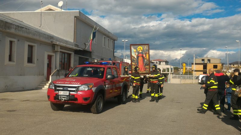 Santa Barbara festeggiata al distaccamento dei Vigili del fuoco di Foresta