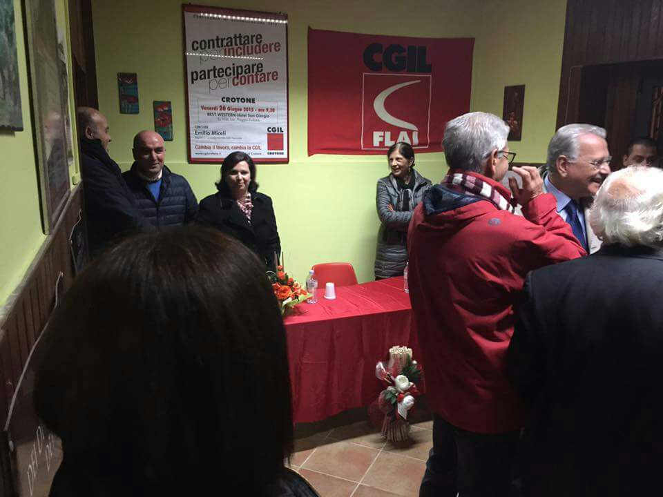 Inaugurata la nuova sede della CGIL a Cotronei
  