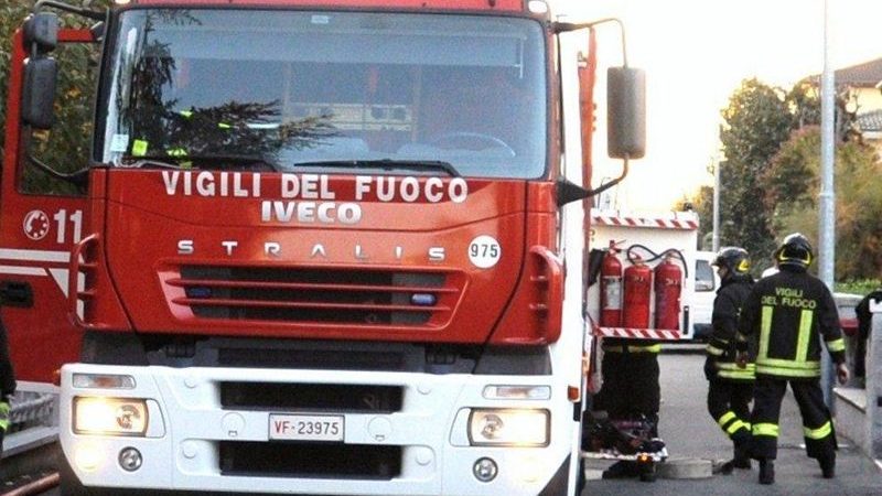 Incendio alla fiera della Madonna di Capocolonna