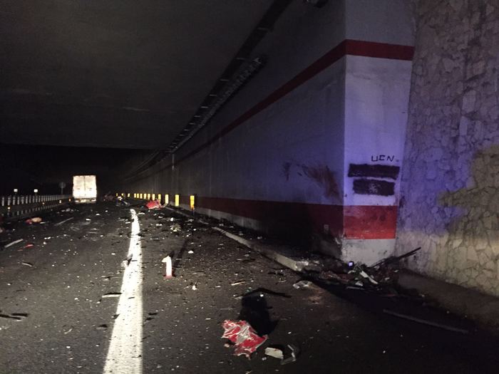 Incidente stradale: 4 giovani morti