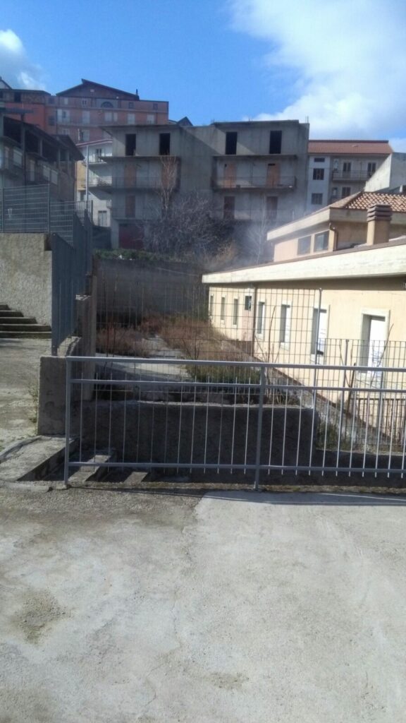 Incendio all’ex Pretura