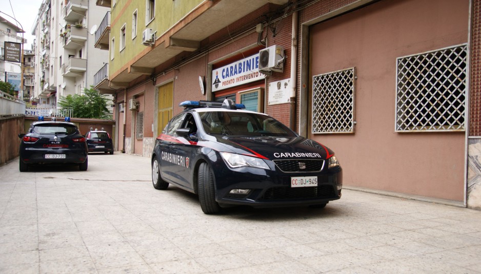 Controlli dei Carabinieri e dei Nas a Petilia
  