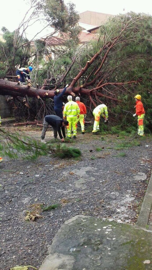 Maltempo in Calabria: incidente ferroviario