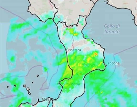 Scuole chiuse in tutto il crotonese