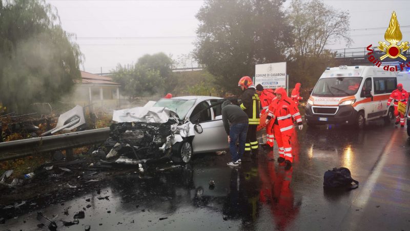 Incidente stradale all’incrocio di Corazzo