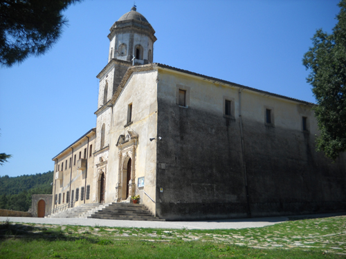 Santuario Santa Spina e Convento Ecce Homo: tra le tappe del Cammino Basiliano
  
