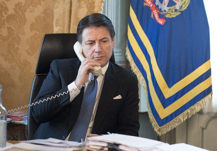 Conte: Nuove restrizioni per resistere