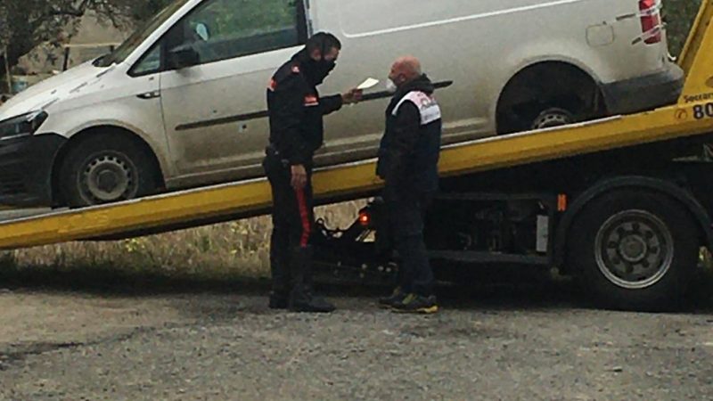 Inseguimento tra Botricello e Cutro, un’auto non si ferma all’alt dei Carabinieri