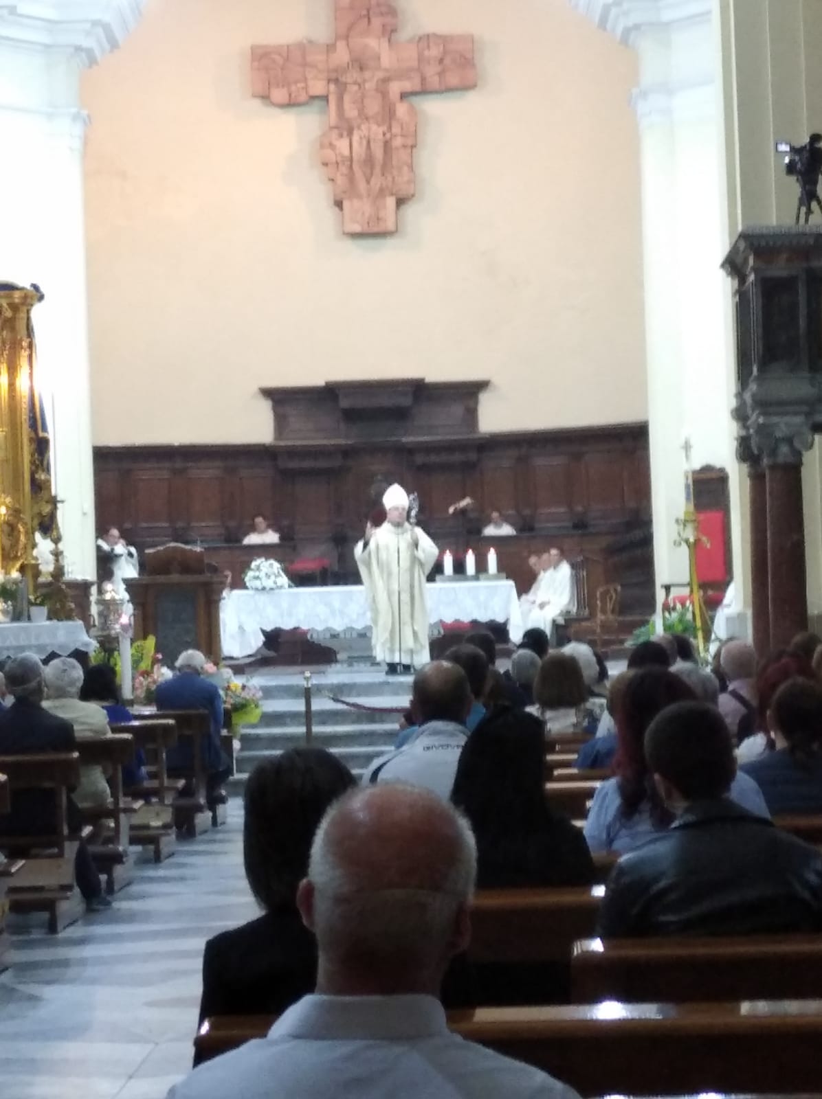 Santa Messa di Mons. Angelo Panzetta rivolta alle associazioni ambientaliste: il “Pensare globalmente ed agire localmente” della Laudato Si’